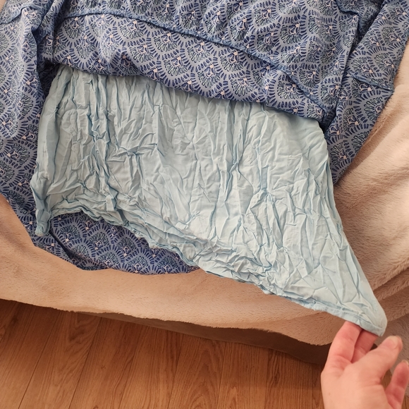 Vineyard Vines Dress - Picture 7 of 11